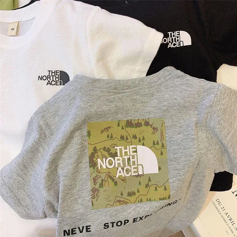 Camiseta de algodón para niños y niñas, top de moda extranjera para bebés, nueva camiseta de manga corta de verano para niños pequeños y medianos, 2025