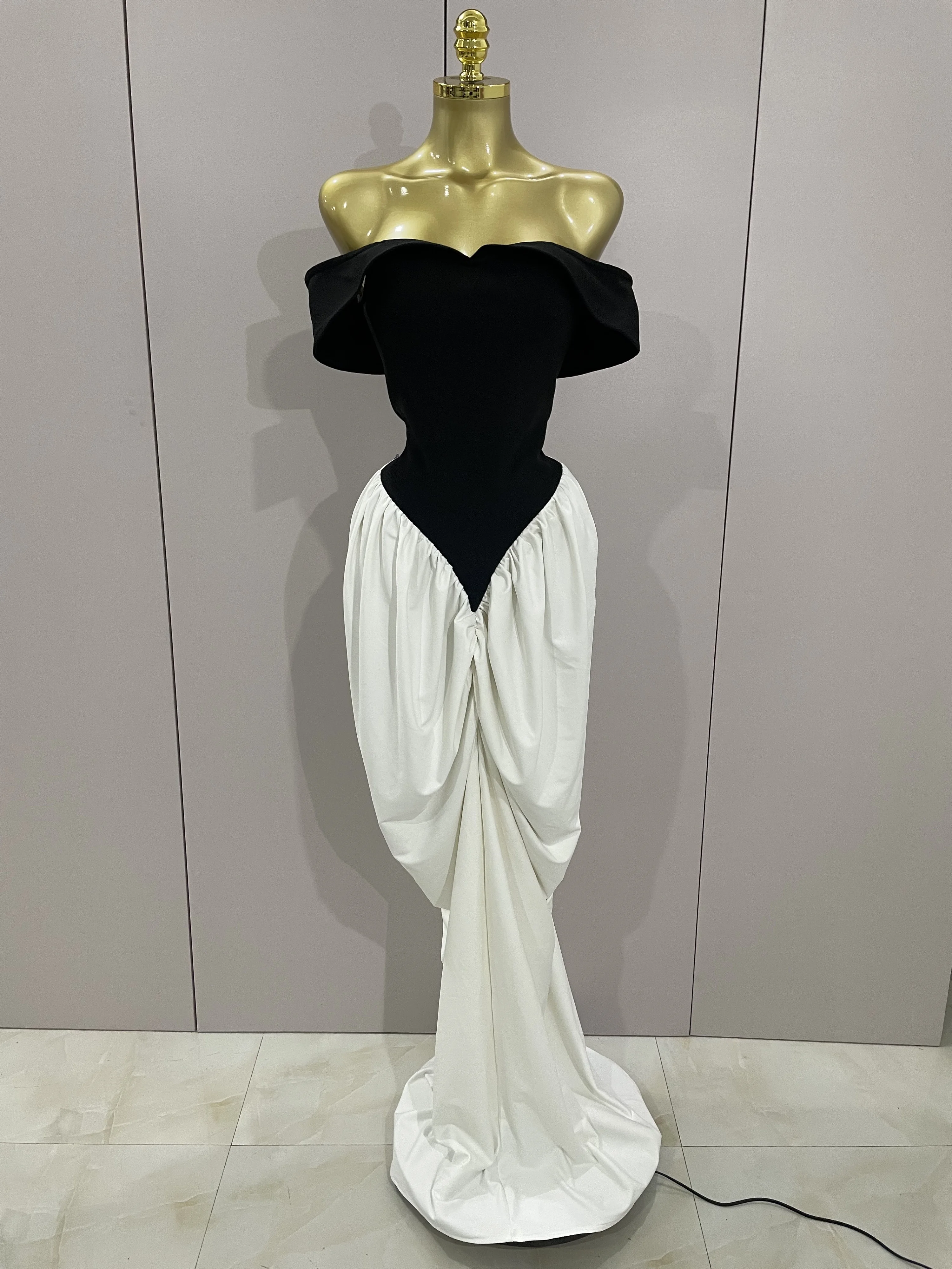

Sexy V Neck off-The-Shoulder Black And White Splicing Mermaid Floor-length dress 2025 Women Formal Evening Birthday Party Dress