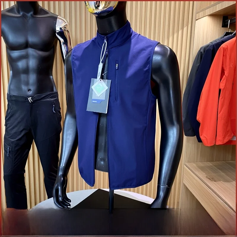 

Leavo Johnson Men's Spor Vest Spring Autumn High End Casual Wear for Couples Stand Fit Zipper Closure Color