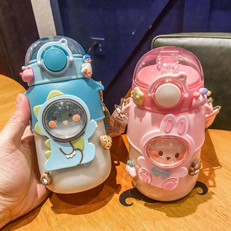 720ML Large Capacity Dolls Water Bottle Plastic Water Bottle Girls Straw Bottle Drop shipping