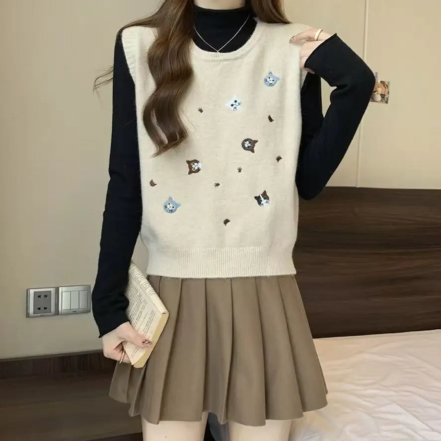 Vintage Sweet Cute Cat Embroidery Knit Sweater Vest Women Sleeveless O Neck Pullovers Spring Fall Loose Casual All Match Jumpers