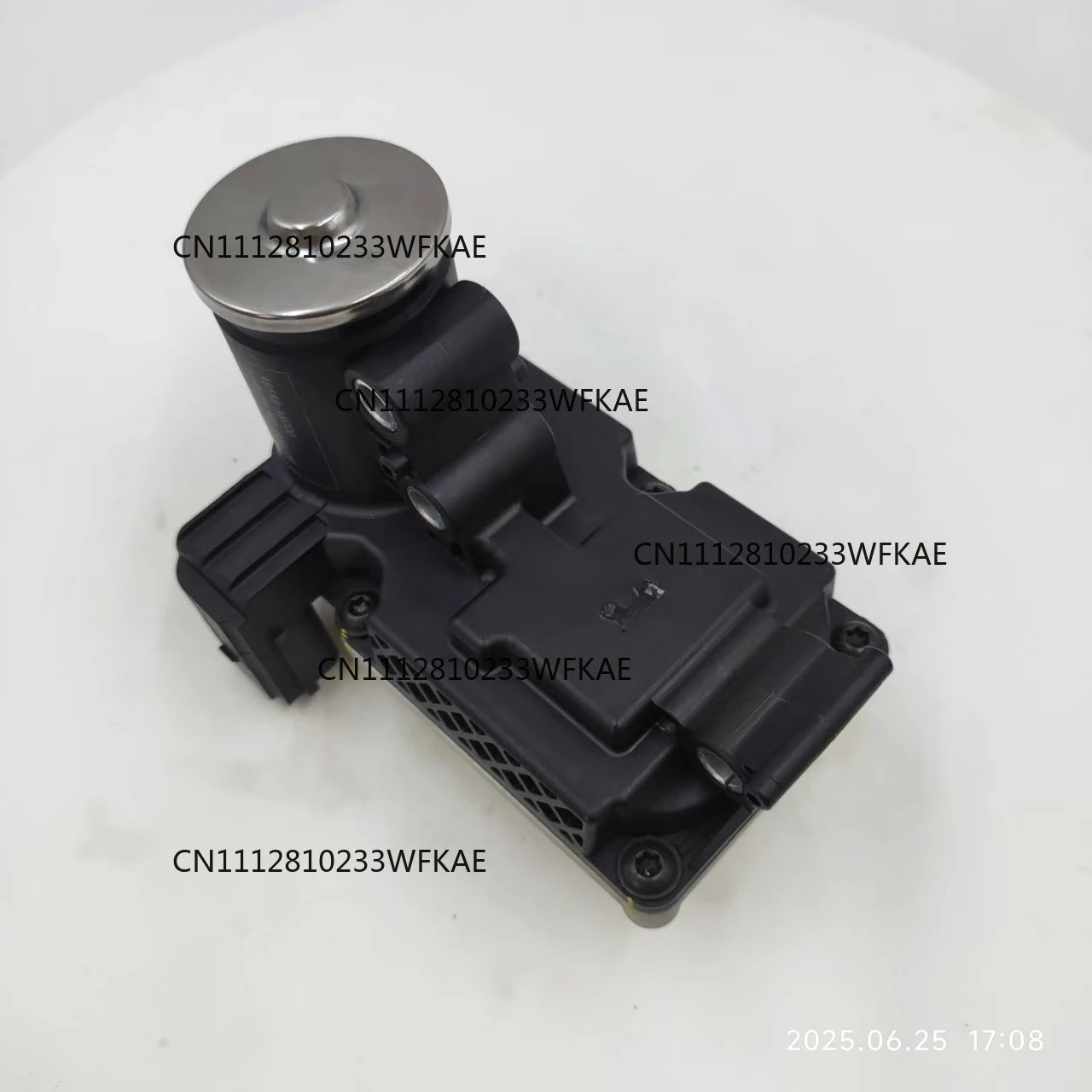 Great Wall 1.5 Supercharger Solenoid Valve Actuator 1118433XELT25 F01RB0ZB01 Engine