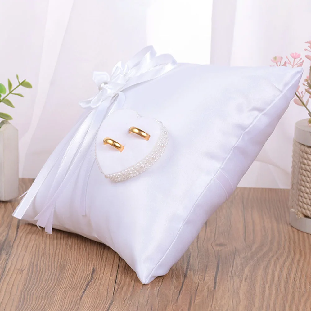 

1Pcs White Wedding Ring Holder Floral Pattern Ring Bearer Pillow Ceremony Decoration Reusable Craft Ornament for Home Use
