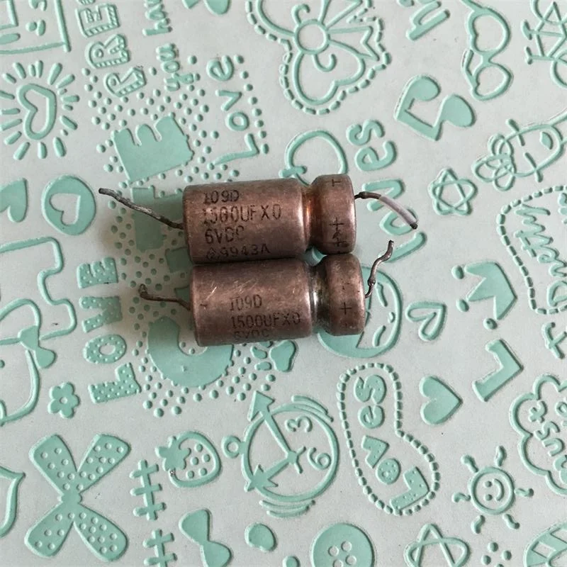 

SPRAGUE 109D серии 1500 мкФ 6 В осевой жидкий танталовый серебряный корпус серебряный масляный конденсатор из США