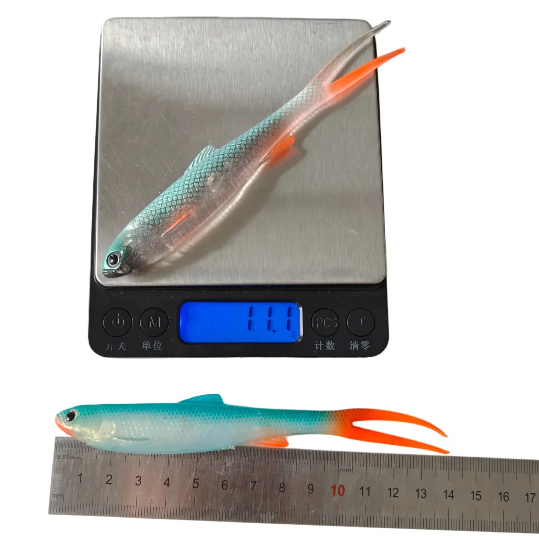 Swolfy Real Shad 140mm 11g – Vinilo flexible TPR para lubina - imagen 3