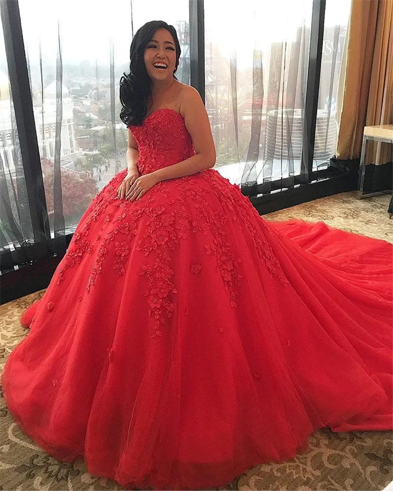 IRIDESCENT Red Ball Gown Lace Up Formal Quinceanera Dresses Backless Sweet 16 Girls With 3D Appliques Train High Quailty Plus