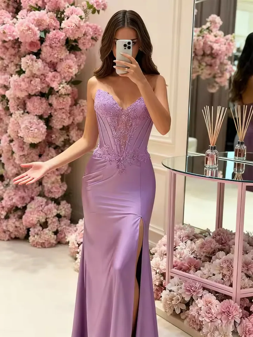 Perline personalizzate Abiti da ballo in raso con applicazioni in pizzo Sirena con spacco con spalle scoperte Abiti da cerimonia arabi sauditi Abito da sera da donna