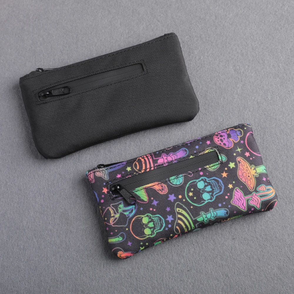 Portable Smell Proof Lighter Bag Carbon Lined Odor Proof Bag, Mushroom and Skull Print Pattern Odor Proof Zipper Pouch