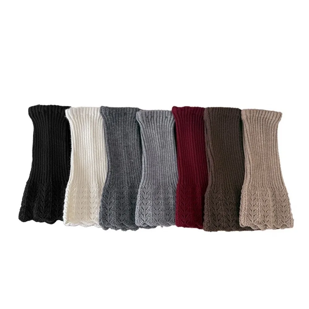 

A Pair Cotton Material Boot-Fit Sock Covers Stretchable Heavy-Duty Knitted Calf Covers Retro Style Thickened Warm Foot Covers