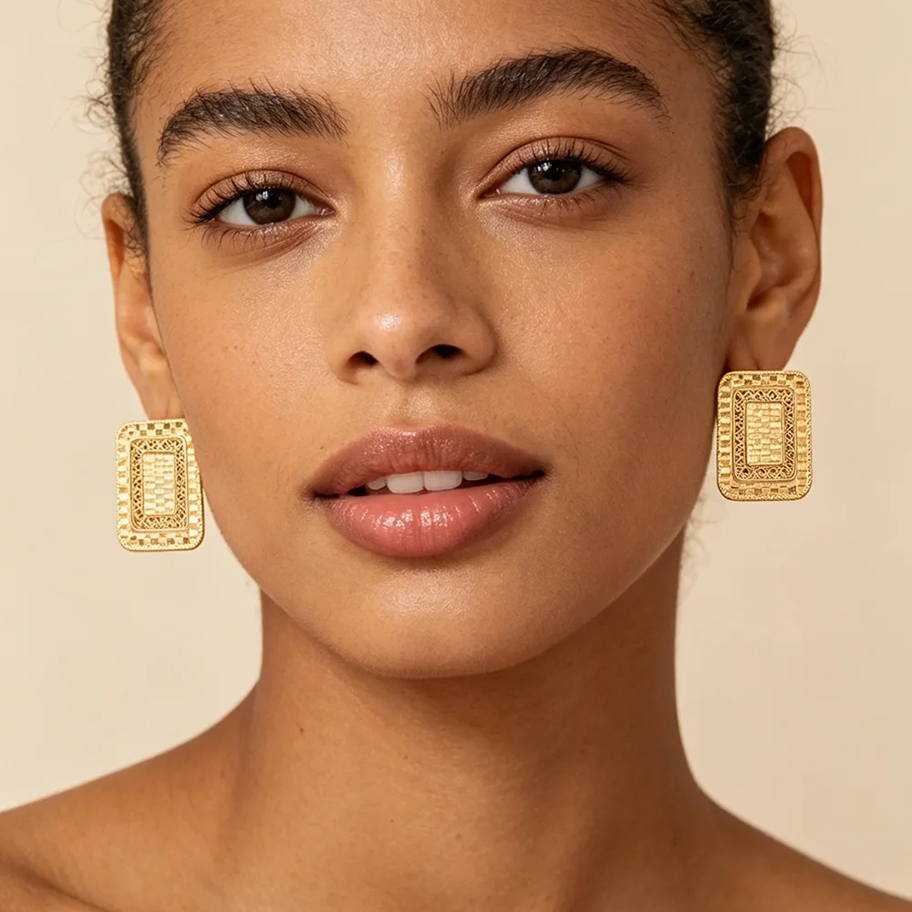 18K vergoldetes quadratisches Gitter-Ohrring- und Ring-Set für Damen, luxuriöses Hochzeits- und Brautparty-Accessoire, Geschenk – Detail 4