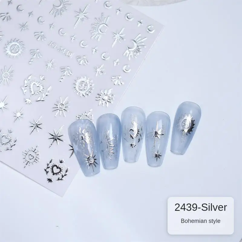 Metal dorado Inodoro Increíbles pegatinas para uñas para ocasiones especiales Suministros para uñas y herramientas de manicura Calcomanías para uñas de primera elección bellamente