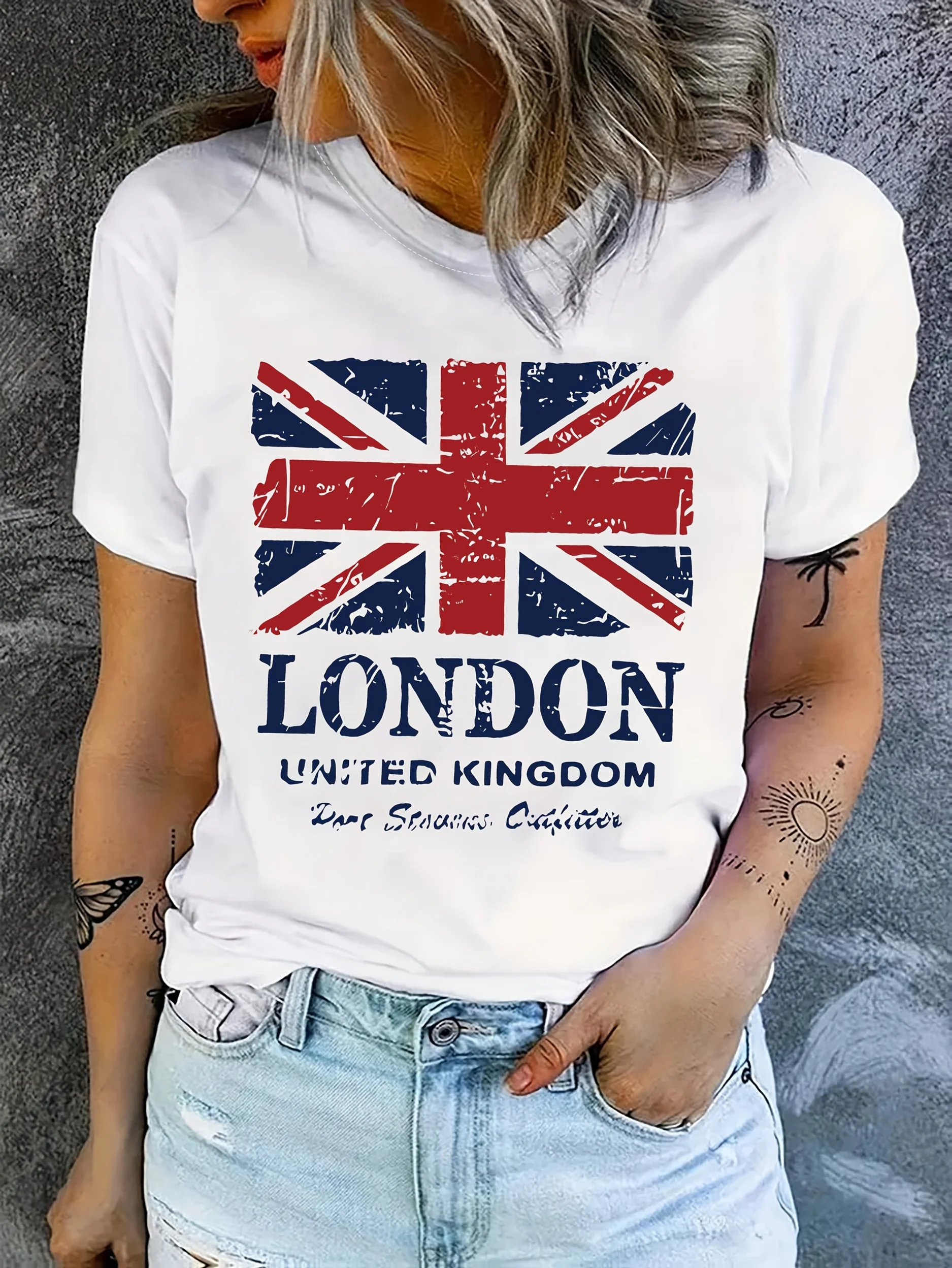 T-shirt alla moda con bandiera - Summer Clothing London recensione e prezzo