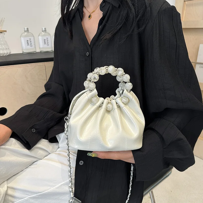 

2025 SS Trendy Pleated Bucket Bag Womens Pearl Handle Shoulder Purse Fashionable Folded Tote Chic Crossbody Handbag