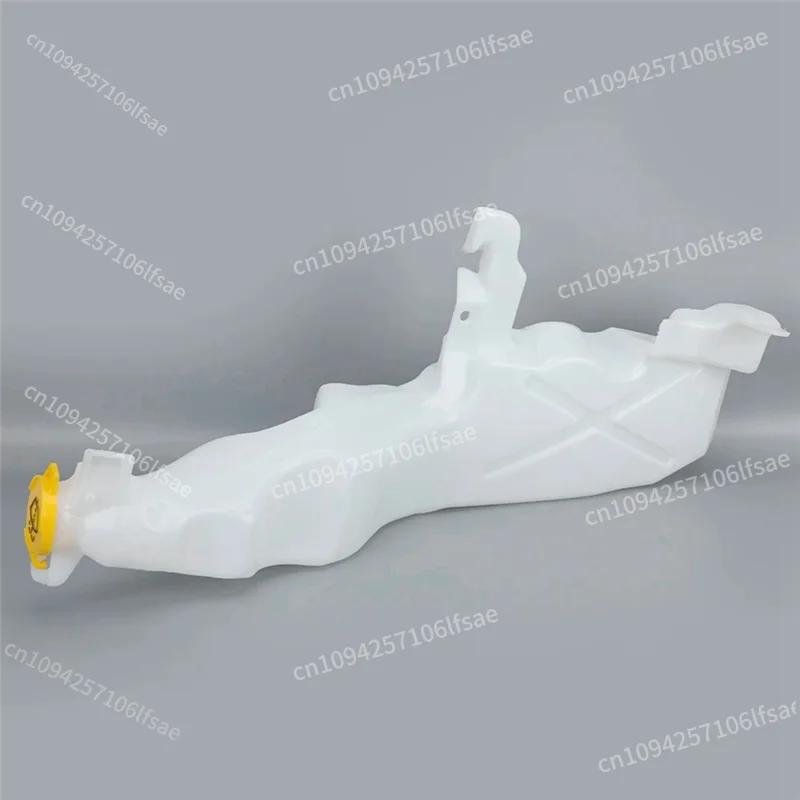 

Windshield Washer Reservoir Tank For Jeep Grand Cherokee For 2022 Grand Cherokee WK Water Storage Pot 57010719AF