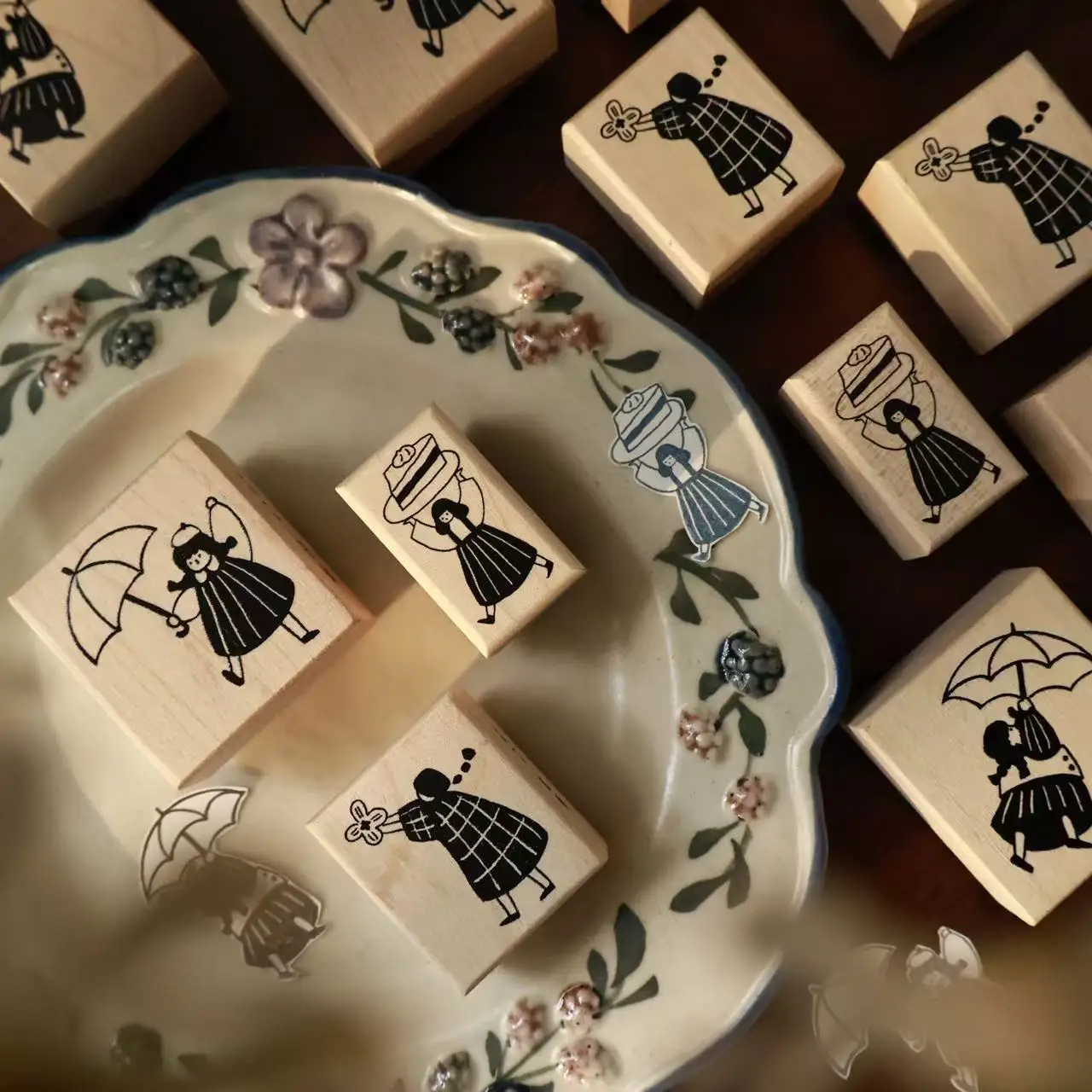 �y�Z�[�����zYiEr �X�^�W�I ���B���e�[�W ���u���[ �P�[�L �A���u���� �ؐ��S���X�^���v DIY �X�N���b�v�u�b�L���O �t�H�g�A���o�� �J�[�h�쐬�p