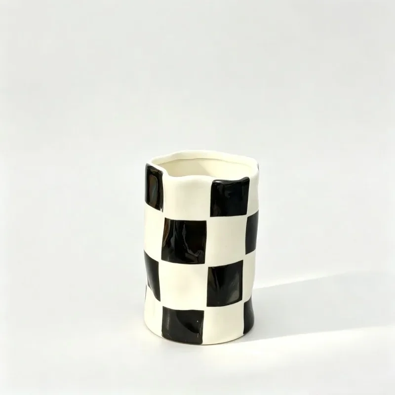 Black White Checkered Gargle Cup Toothbrush Holder Mouth Rinse Water Cup Ceramic Mug Home Decor Bathroom Tumblers Accessories