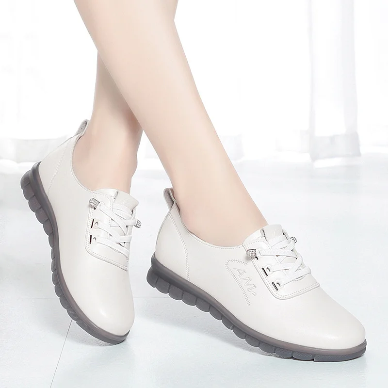 Spring Autumn Anti-slip Soft Bottom Comfort Fashion Women Oxford Shoes Casual Flats Lightweight Soft Leather Sneakers