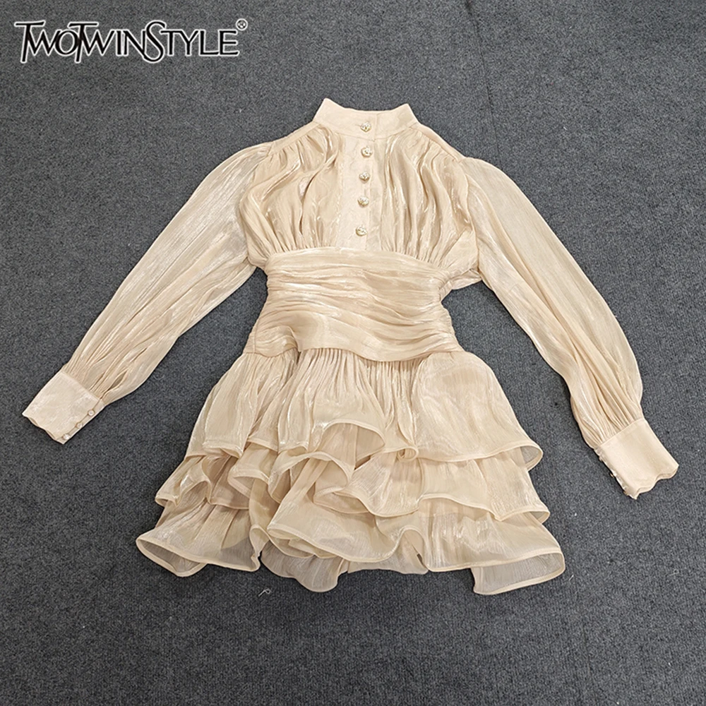 

TWOTWINSTYLE Повседневное однотонное короткое платье для женщин с круглым вырезом, длинными рукавами, завышенной талией и оборками, элегантное женское платье, новинка KDR533534