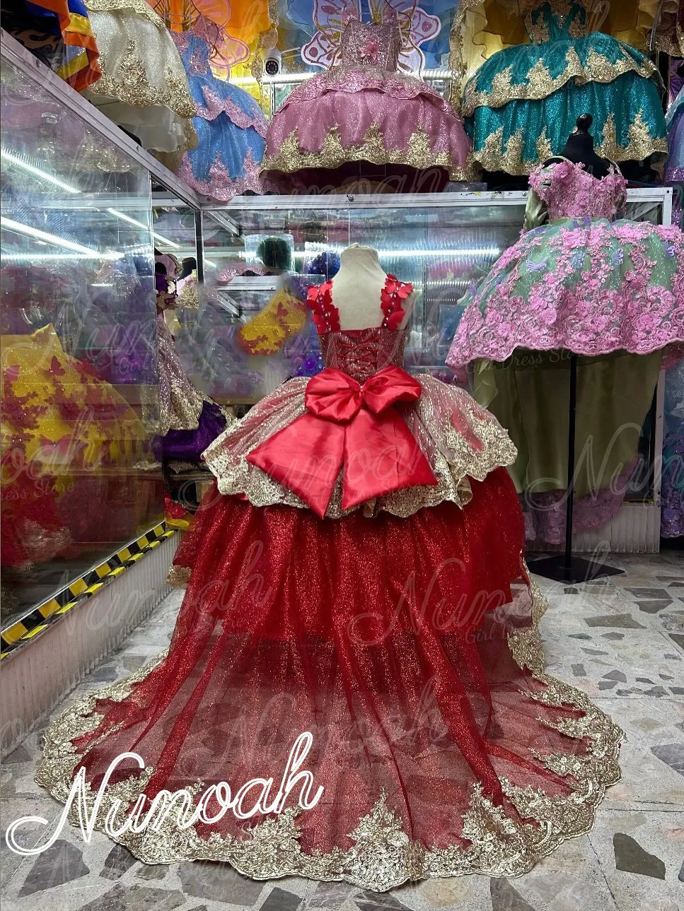 

Red Flower Girl Dresses for Wedding Lace Appliques Kids Formal Wear for Photoshoot with Bow First Communion Gowns Customized