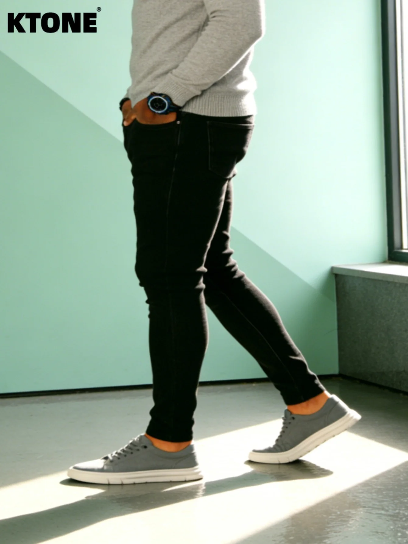 

Men's Retro Baseball Style Slim Fit Skinny Jeans for Autumn Baseball Batting Experience