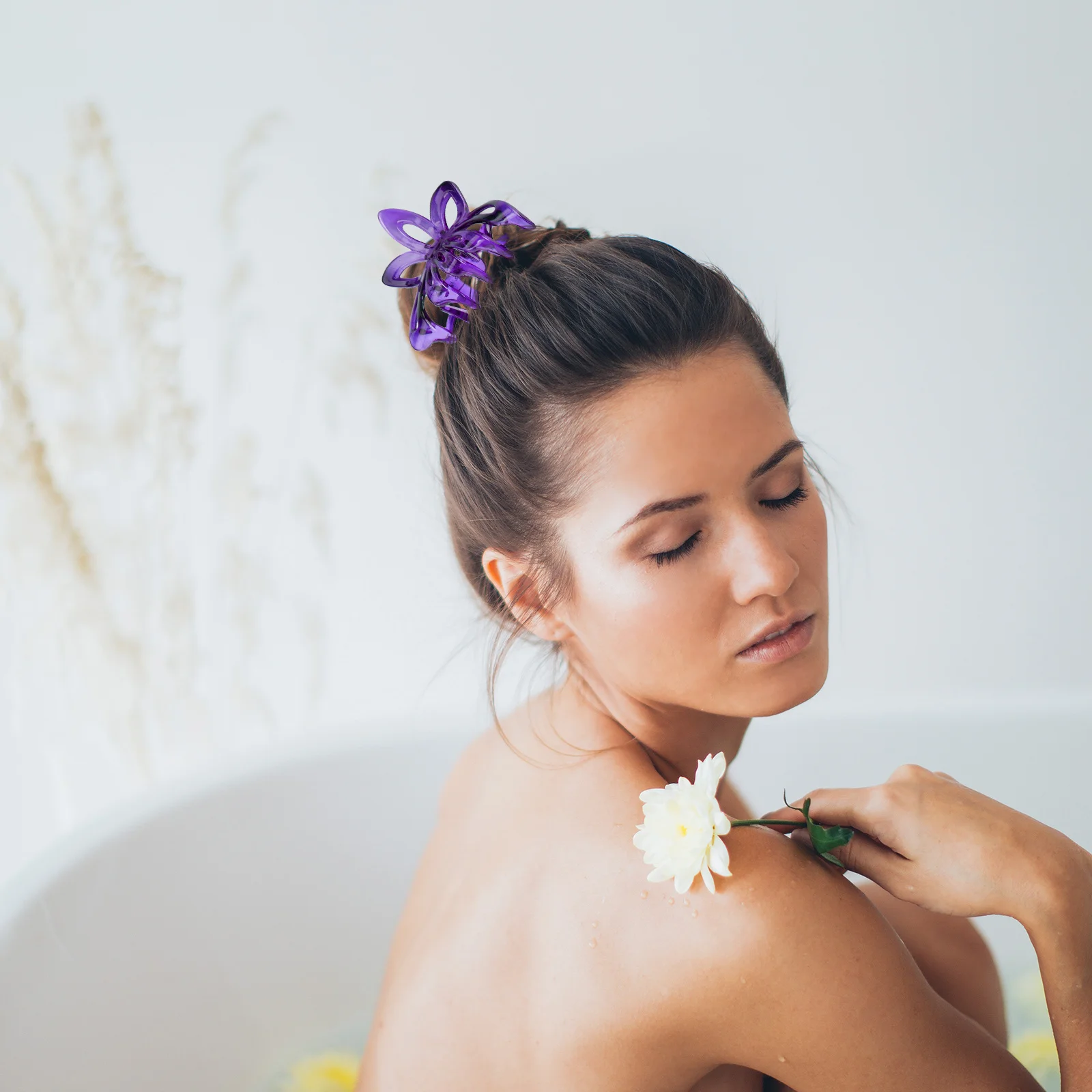 

4Pcs Large Claw Clips for Women Plastic Hair Claw Clamps Strong Hold Thick Hair Elegant Style Multi-Occasion Use Blue Black Wine