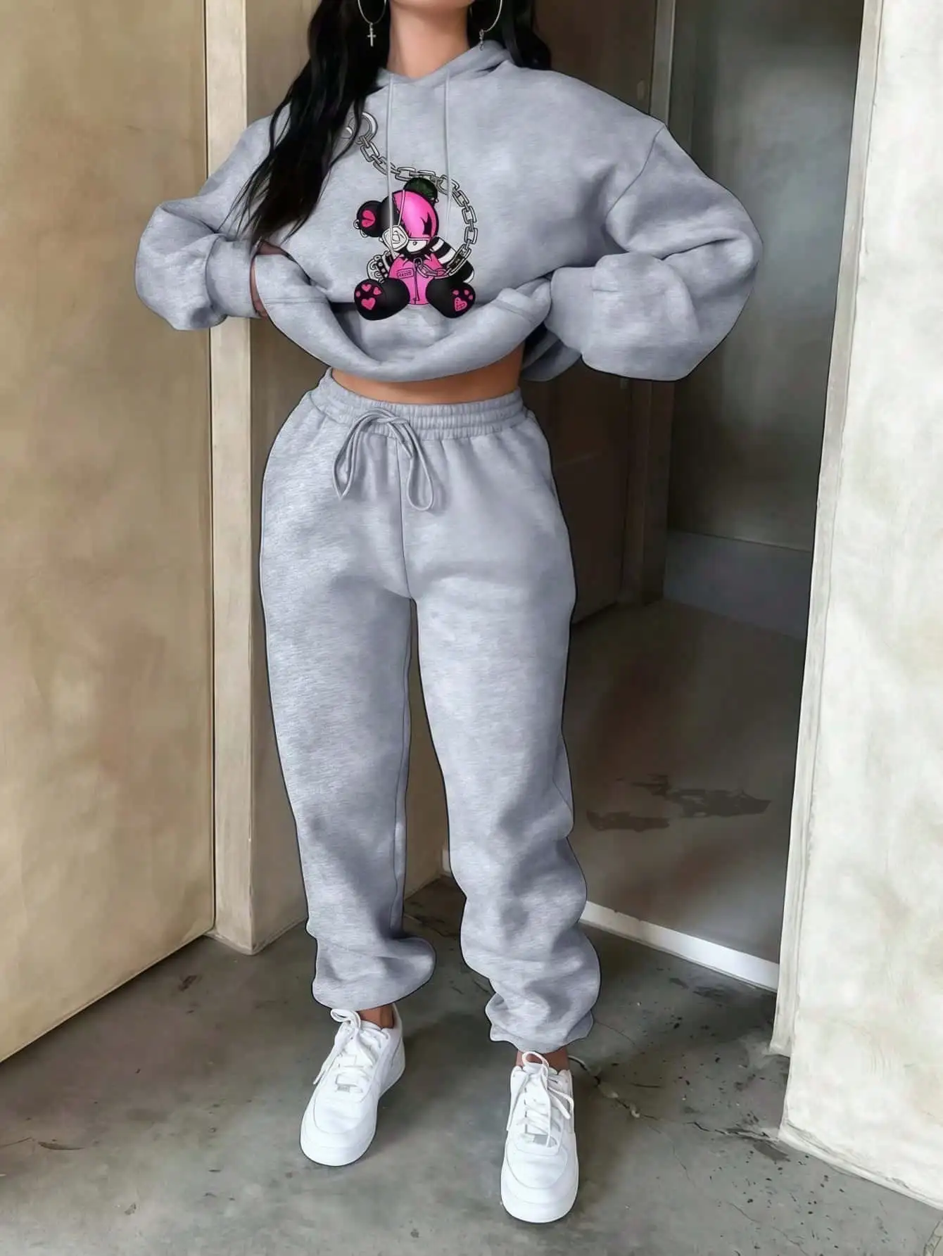 

Женский серый укороченный худи с принтом розового медведя, свободный крой, комплект для осени и зимы, повседневный свитшот