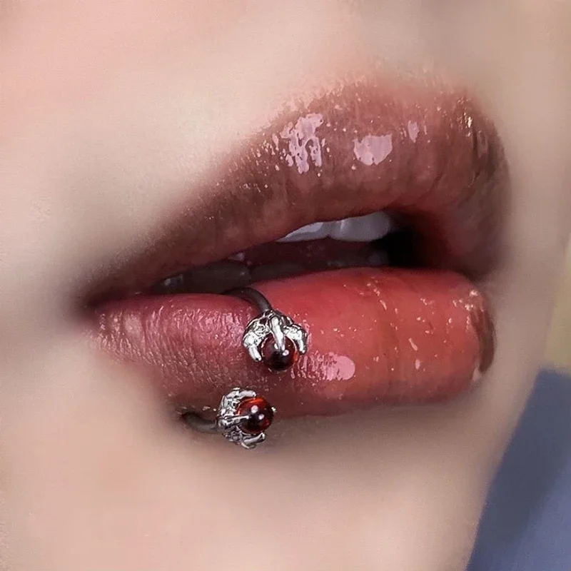 Dragon's Claw Lip Piercing Ring, Titanium Steel