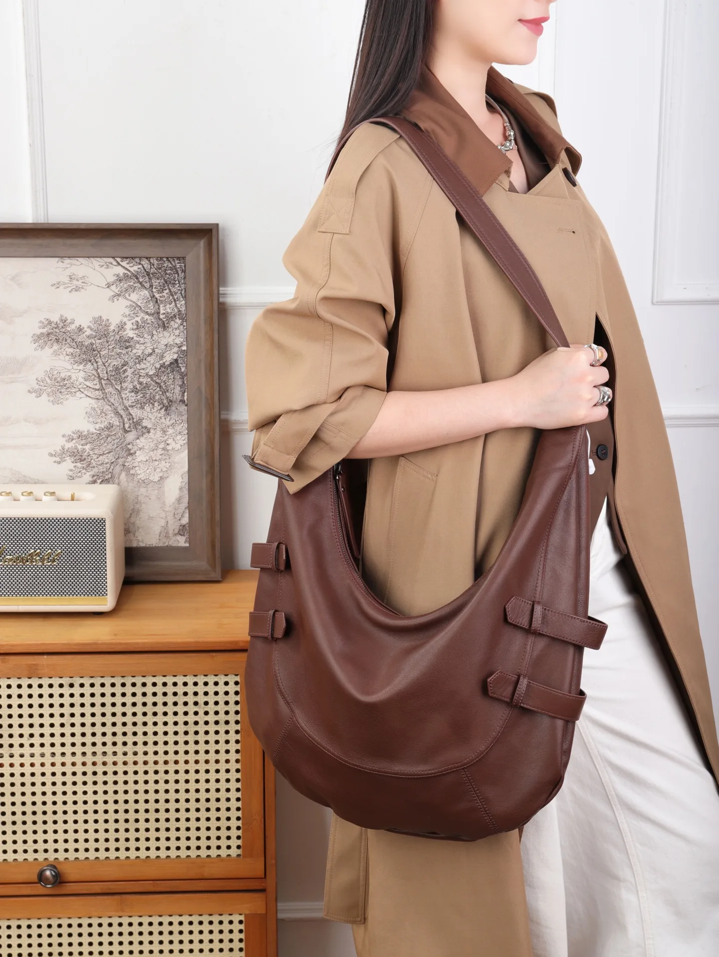 

Женские большие сумки на плечо из натуральной мягкой коровьей кожи, роскошные дизайнерские брендовые женские сумки высокого качества в форме полумесяца для женщин, новинка