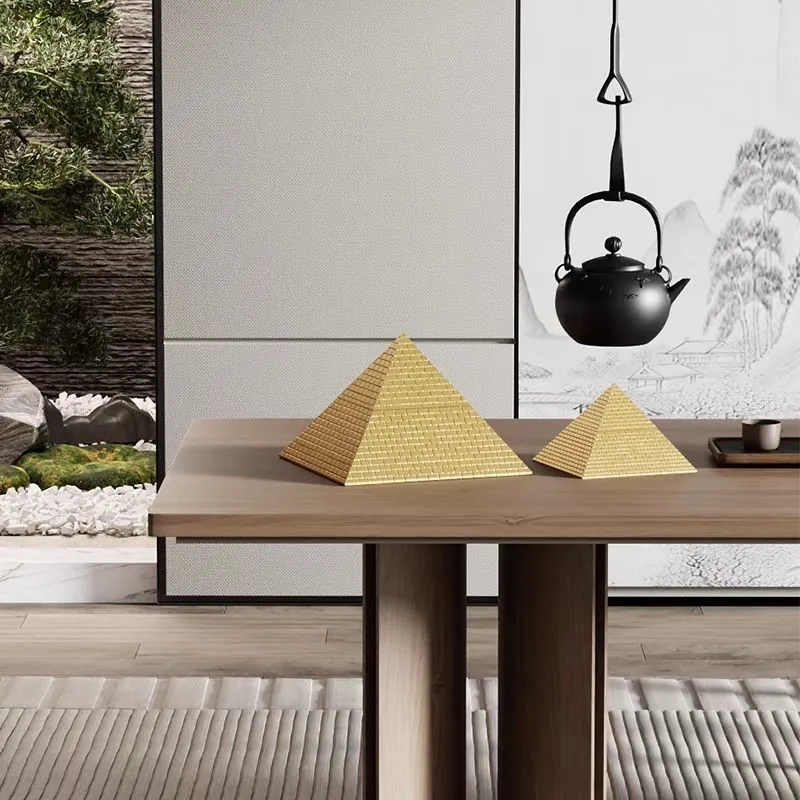 Resin Pyramid Shaped Ornaments For Office Desk Feng Shui Decoration Home Decor Town Residential Use Decor Pyramid Ornament ZJ304