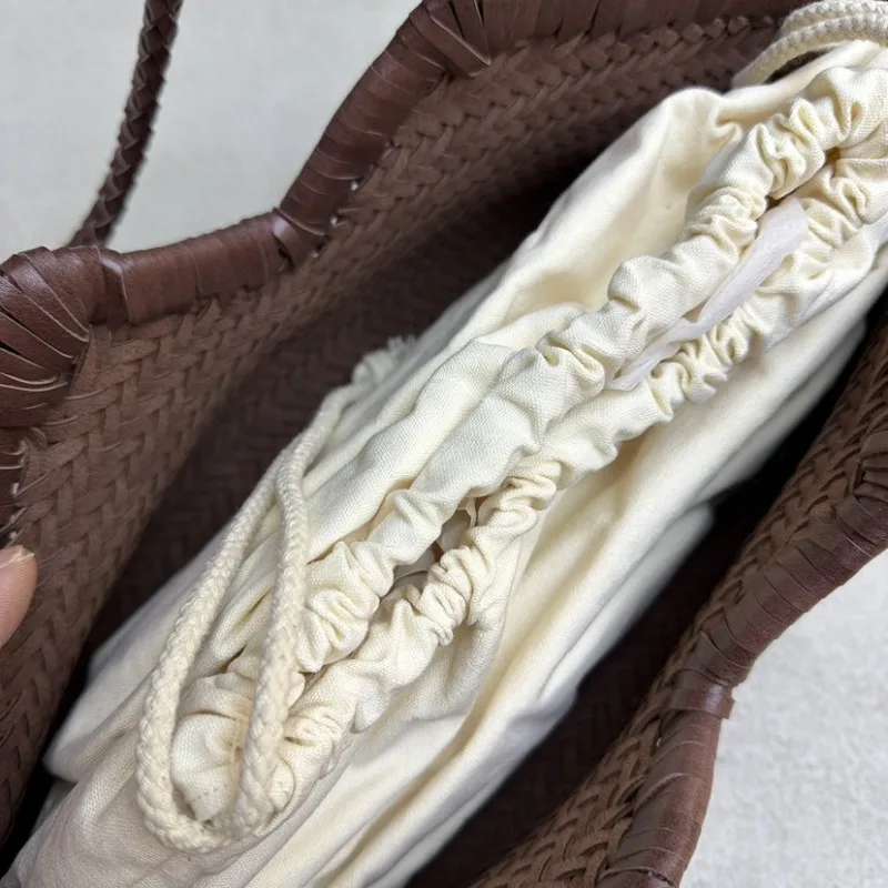 2026 Spring/Summer New Genuine Leather Hand-Woven Shoulder Bag Large Capacity Vintage Tote Purse Casual Shopping Beach Bag view 6