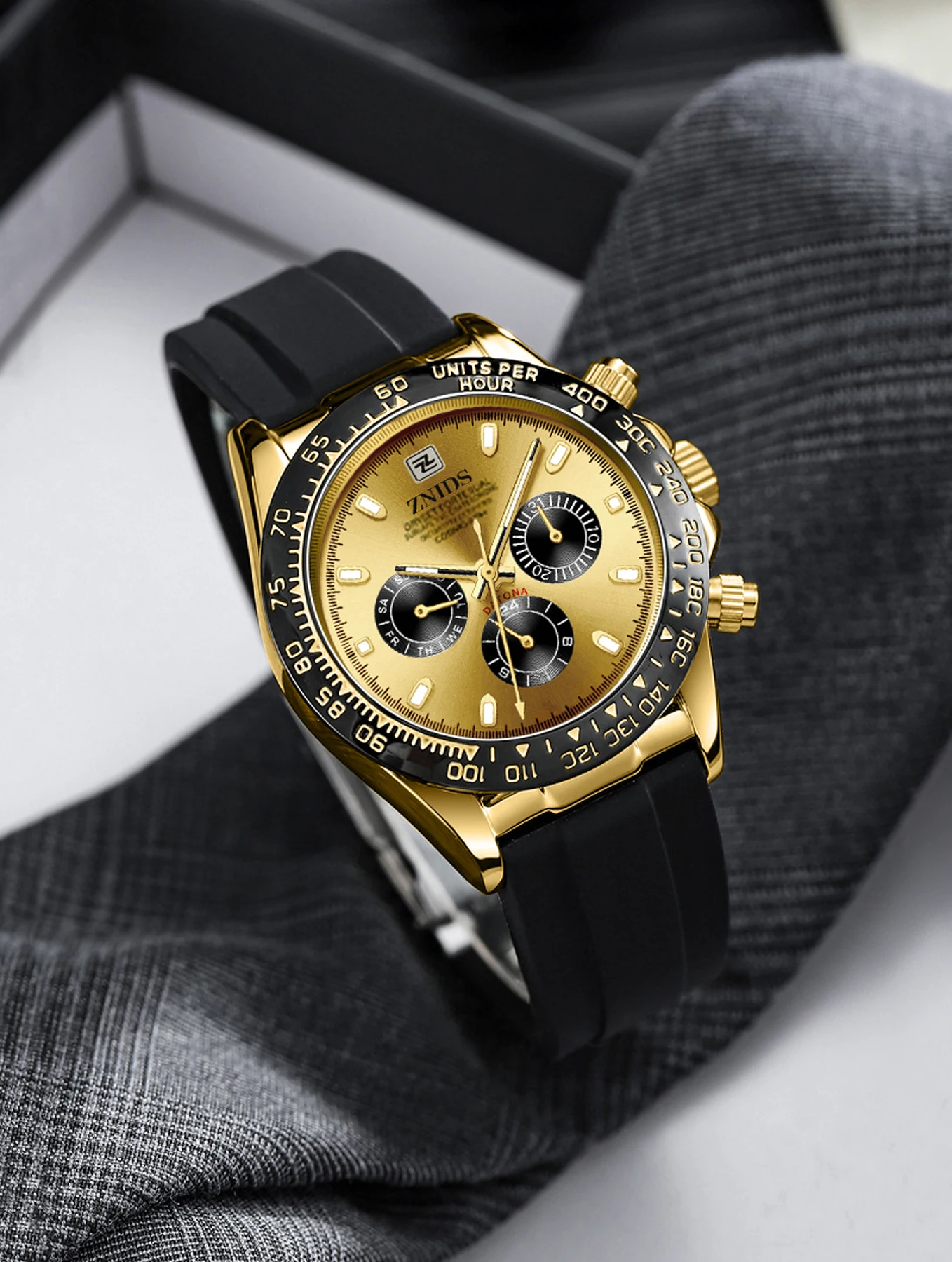 Thumbnail 2 - #90 Best Quartz Watches to Buy In 2026