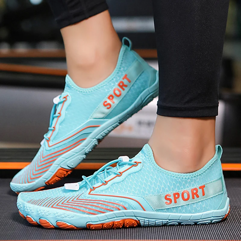 

Men Women Water Barefoot Shoes Beach Shoes Quick Dry Breathable Sports Sandal Anti-Slippery Sandals Couple Wading Sneakers 35-47