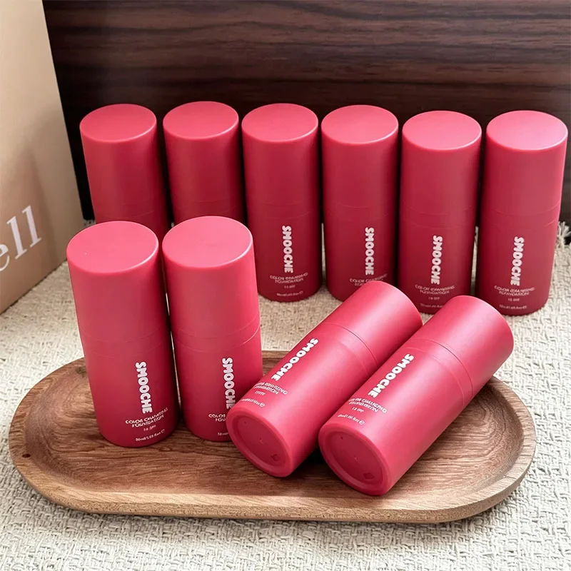 Smooche Color Changing Foundation SPF15 30ml Long-Lasting Lightweight Natural Skin Tone Matching For Light Natural Makeup Look