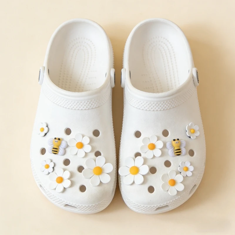 Hot sales Shoes Charms Ready To Put on White Daisy Sunflower Combination Suit Shoe Buckle Girlish Shoes Accessories
