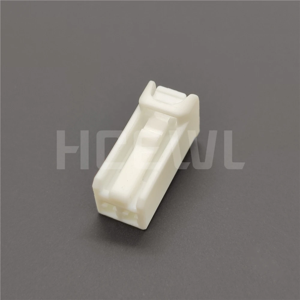 

New original high-quality 7187-8845 automotive component connector plug