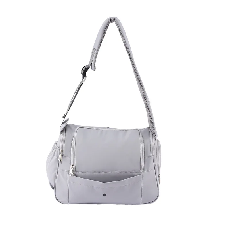 sac-de-transport-pour-animaux-de-compagnie-fourre-tout-portable-pour-chiens-et-chats-leger-et-durable-conception-de-sangle-d'epaule-de-voyage-en-plein-air-facile-a-transporter-confort