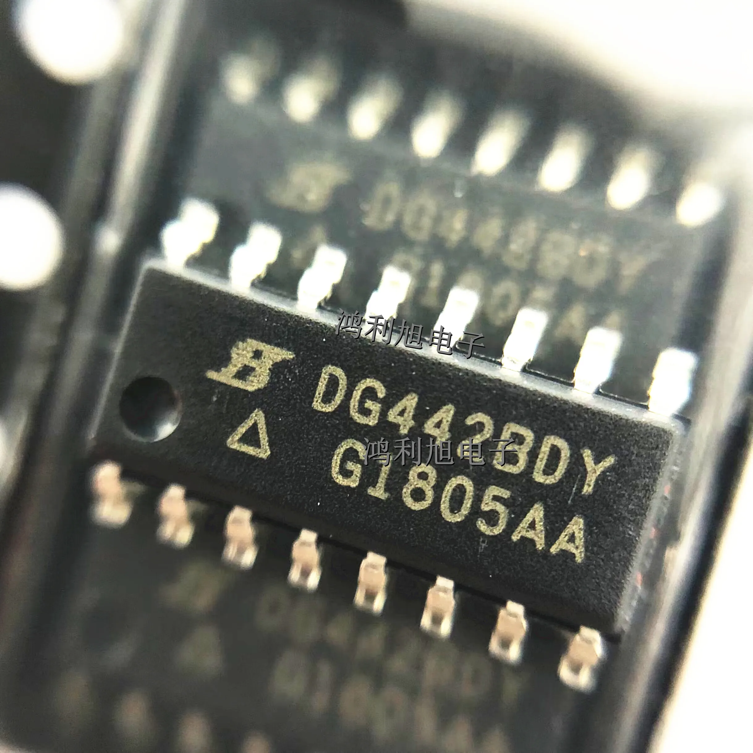 

5pcs/Lot DG442BDY-T1-E3 SOP-16 DG442BDY Analog Switch ICs QUAD SPST ANALOG SWITC Operating Temperature:- 40 C-+ 85 C