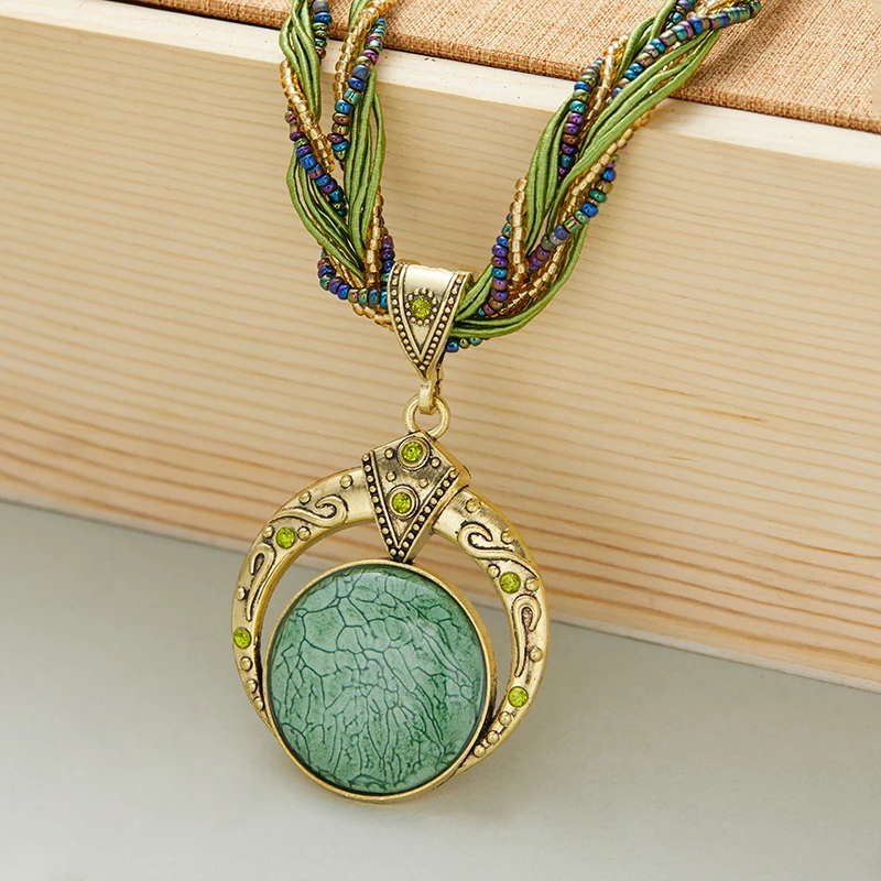 

New bohemian ethnic style red, green and blue hand-woven pendant necklace vintage women's holiday party accessories gifts