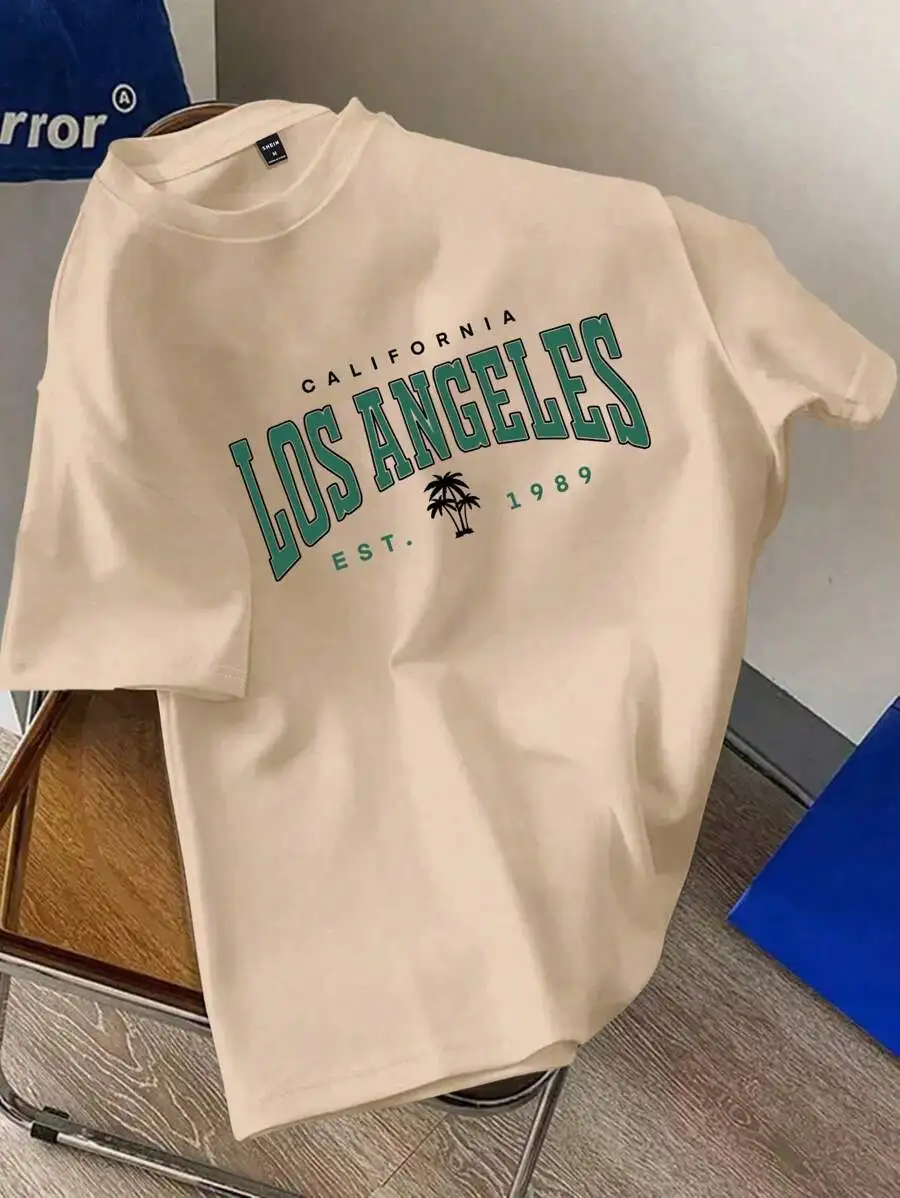 

Мужская бежевая футболка с графическим принтом, короткий рукав, круглый вырез, стандартный крой