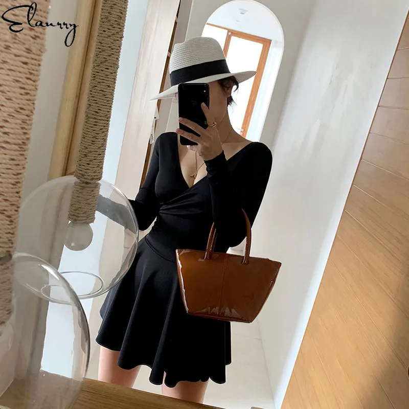 2022 Newest Sexy One piece Swimsuit Long Sleeves Swimwear Women Padded Swim Skirt Bodysuit Female Beach Bathing Suit Summer