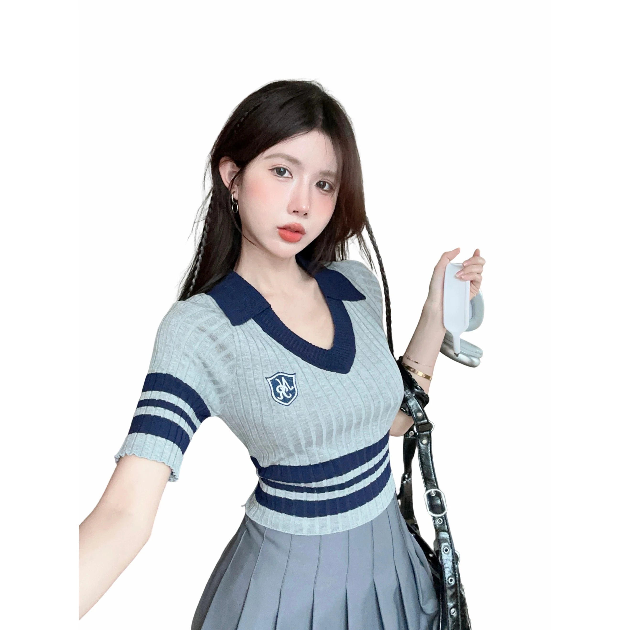 

Slimming Ice Silk Ne ort Sve T-irt Women's Faion College Sle Pleated Skirt Matching ort Top Summer Wear
