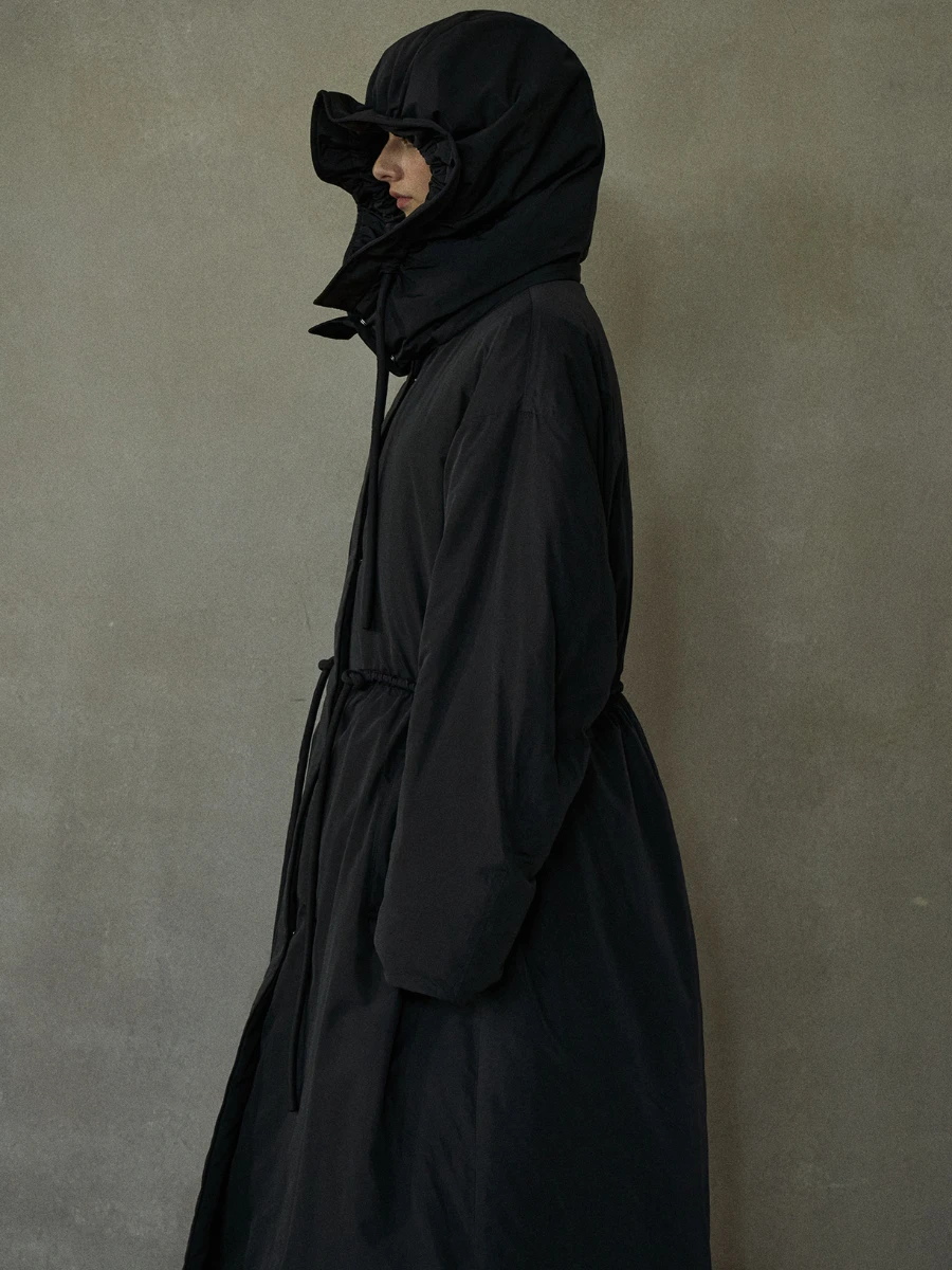 

Женское длинное пуховое пальто с капюшоном, белое, с наполнителем из перьев, приталенное, до колен, с эффектом стройности, теплое, на флисовой подкладке