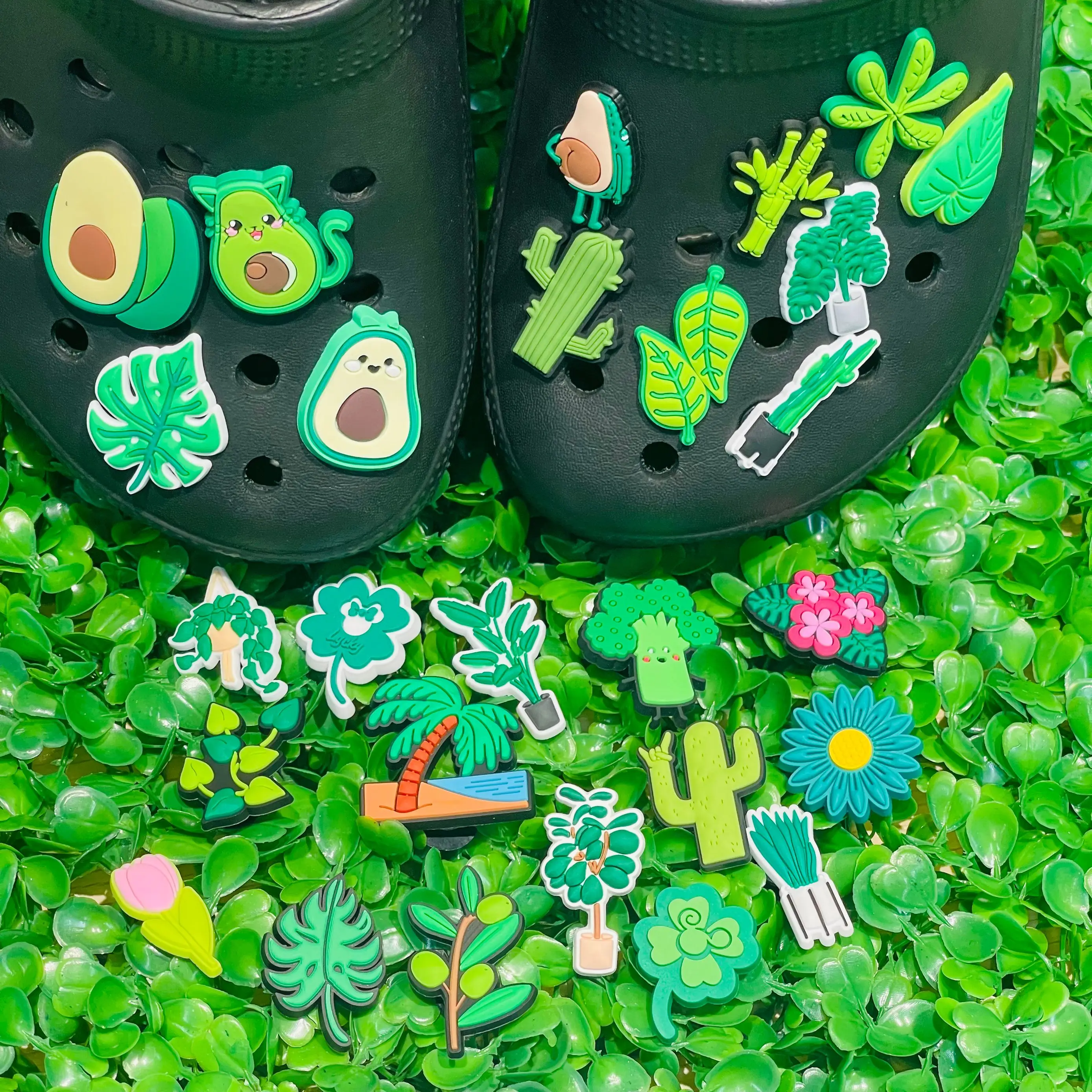 13-27Pcs Mushroom Grape Avocado PVC Green Series Shoes Buckle Charms Frog Sandals Decorations DIY Bracelet Holiday Gift