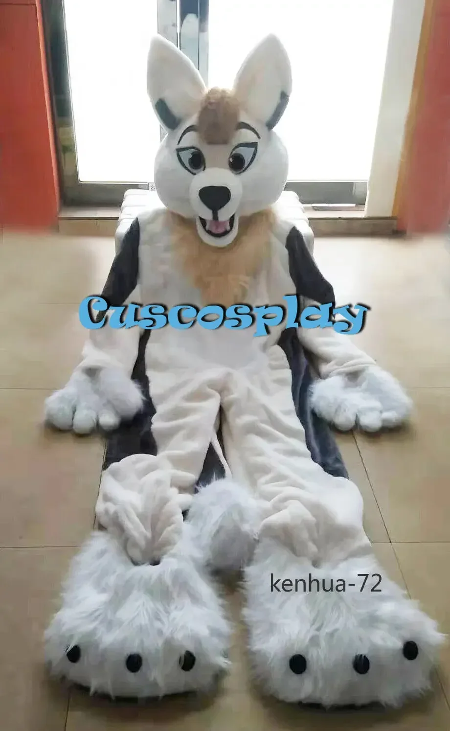 

Grey White Long Fur Furry Husky Dog Wolf Fox Fursuit Mascot Costume Adult Cartoon Character Suit Real Play Trade Show clothes