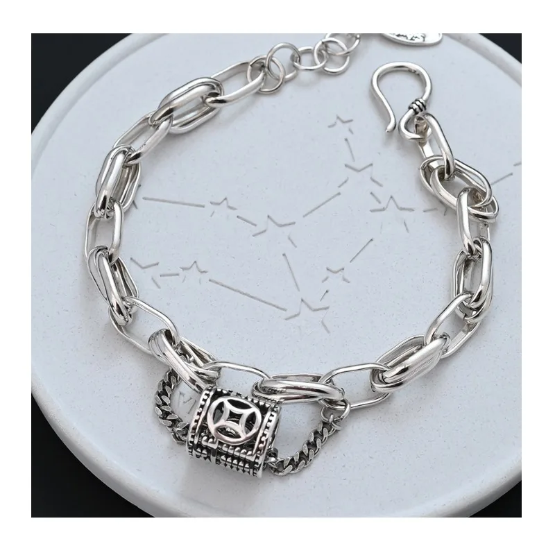 Punk Hip Hop Passepartout Bracelet Women's Niche Design Trend Fashion Temperament High Sense Hollow Retro Jewelry