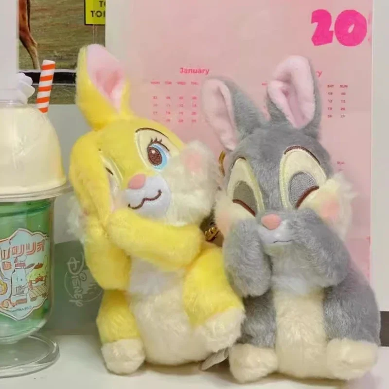 น่ารัก Thumper/Bunny ตุ๊กตาตุ๊กตาจี้พวงกุญแจกระเป๋าเป้สะพายหลังตกแต่งตุ๊กตาการ์ตูนอุปกรณ์ต่อพ่วงวันหยุดของขวัญสําหรับคนรักและเพื่อน