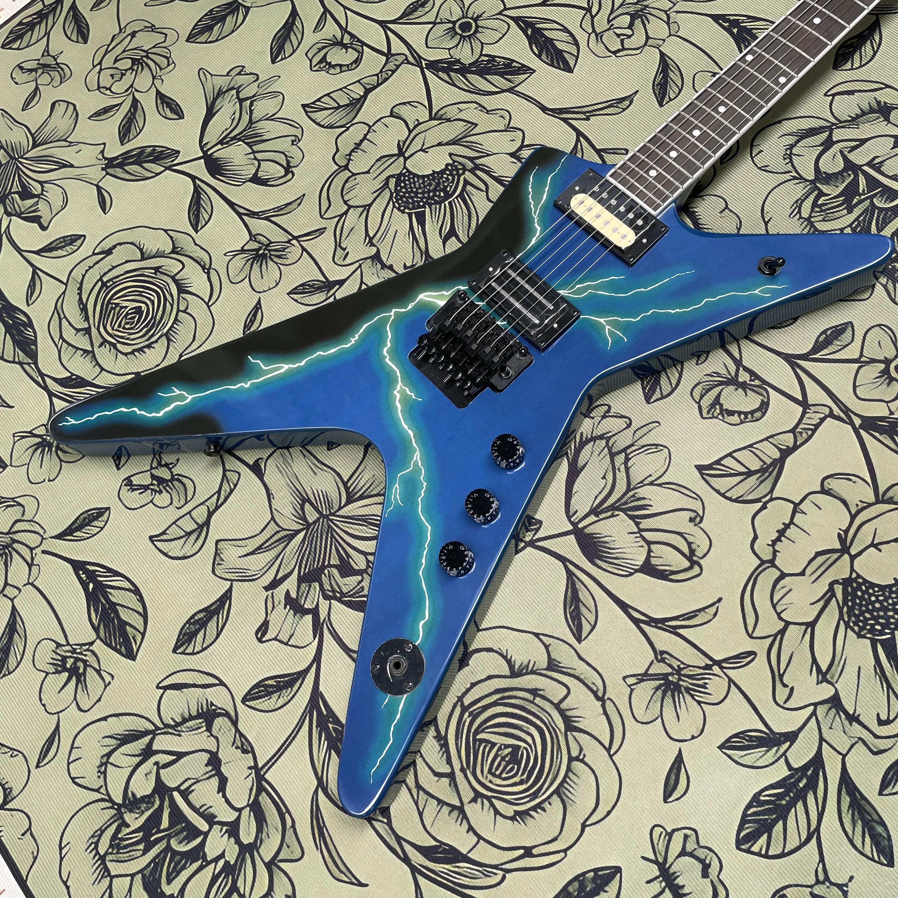 

Lightweight electric guitar, comfortable neck feel, easy-to-control pickup guitars, hardcore rock fast-playing electric guitarra