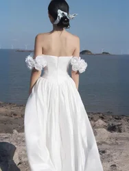 French one-shoulder white rose bridal wedding dress, sweet princess puffy wedding dress