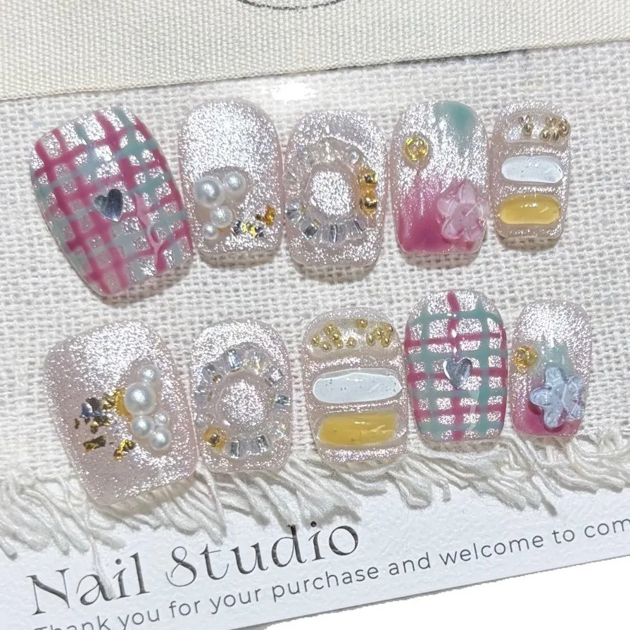 

10pcs Sweet Cat Eye Handmade Nails Floral Lines in Adorable Pink Press on Nail Short Square Full Coverage Nail Tips for Women