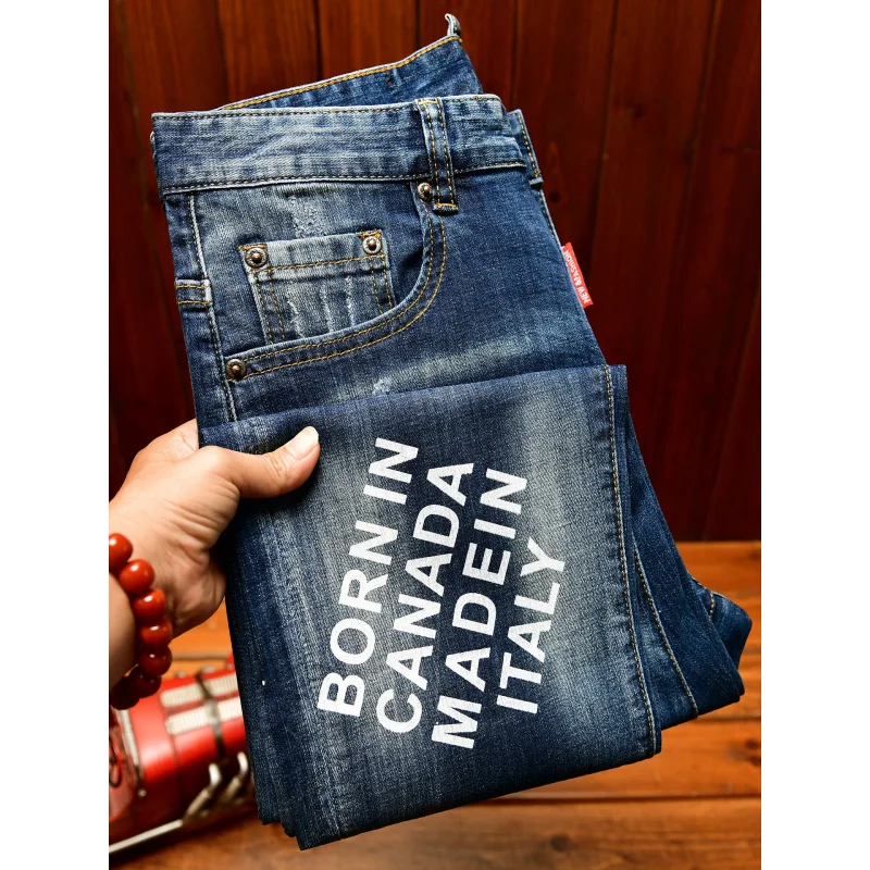 남성 스트릿 패션 트렌드를 위한 고급 프린트 데미지 패치 진, 신축성 좋고 멋스러운 슬림핏 슬림 레그 팬츠